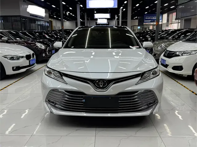 Toyota Camry 2019 2.5G Luxury (China V)