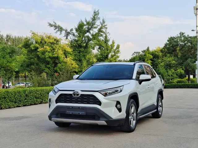 Toyota RAV4 Rongfang 2022 2.0L CVT 2WD Trend Edition