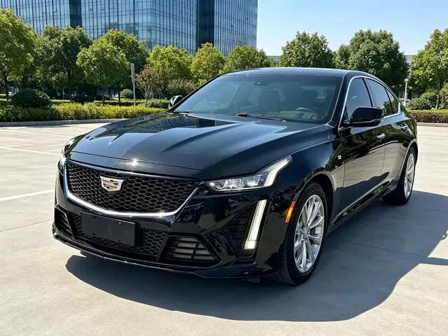 Cadillac CT5 2023 28T Fashion Style