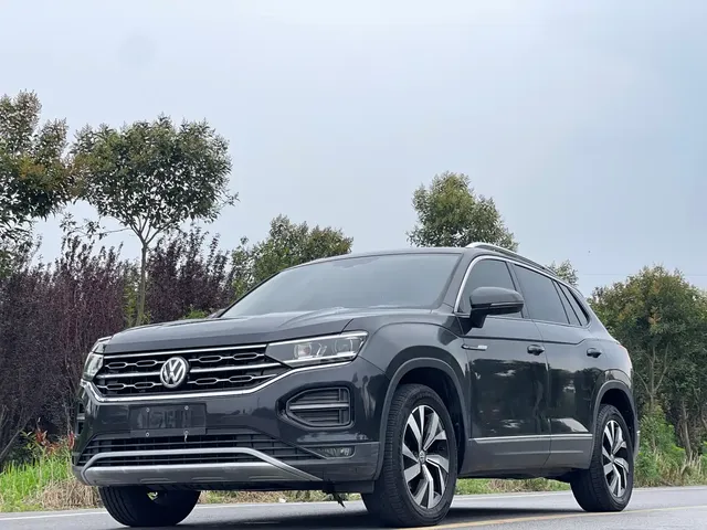 Volkswagen Tayron 2021 330TSI 2WD Luxury Smart Connect Edition
