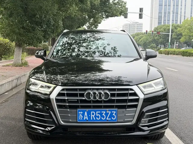 Audi Q5L 2018 40 TFSI Prestige Fashion (China V)