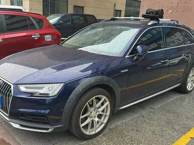 Audi A4 (Import) 2019 45 TFSI allroad quattro Sport