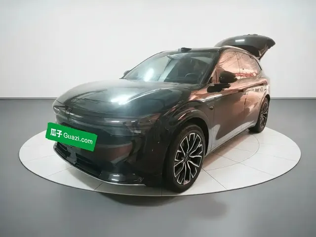 ZEEKR 7X 2025 Model 75kWh RWD Smart Driving Edition