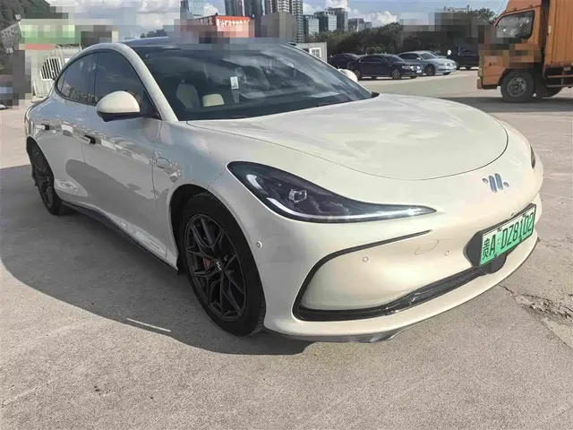 IM Motors IM L6 2024 Max Standard Edition