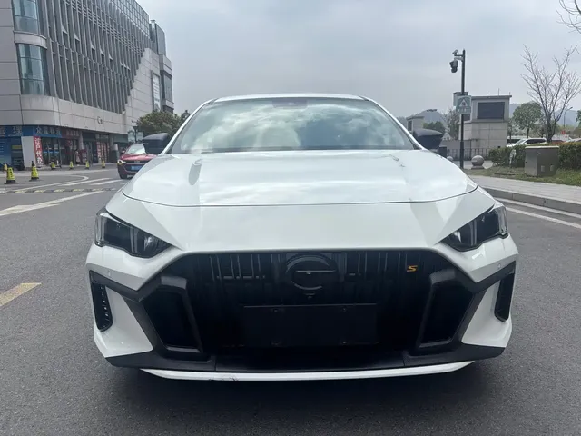 GAC Trumpchi Emkoo 2023 270T DCT J16 Edition