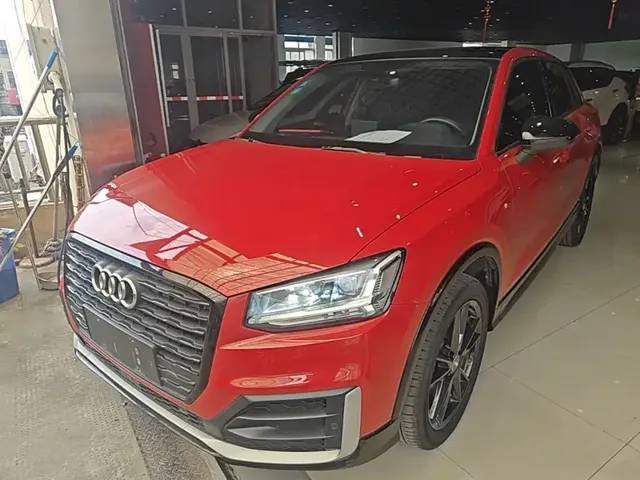 Audi Q2L 2020 35 TFSI Progressive Dynamic Model