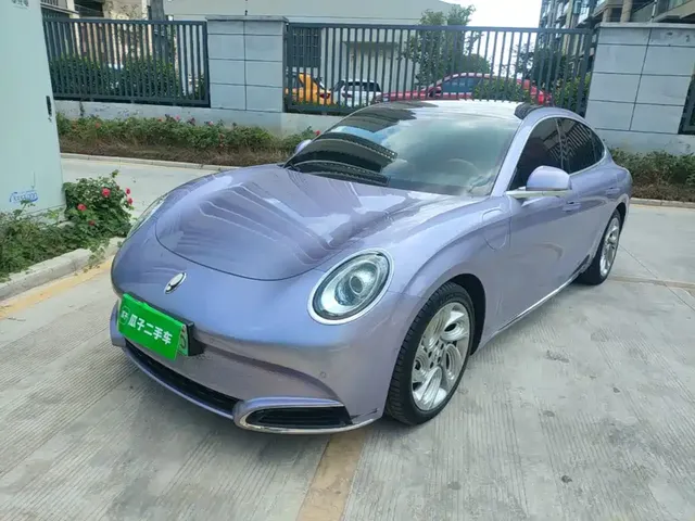 Ora Lightning Cat 2022 555km Premium Edition