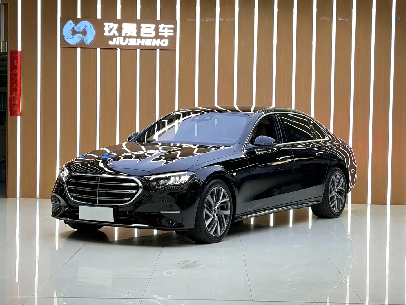 Mercedes-Benz E-Class 2024 E 300 L Fashion