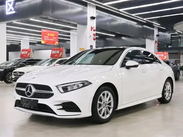 Mercedes-Benz A-Class 2022 A 200 L Sport Sedan Dynamic