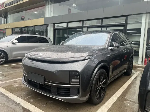 Li Auto Li L8 2023 Pro