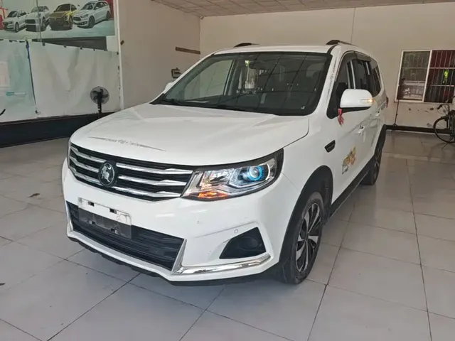 Dongfeng Fengxing SX6 2022 1.6L Manual Luxury