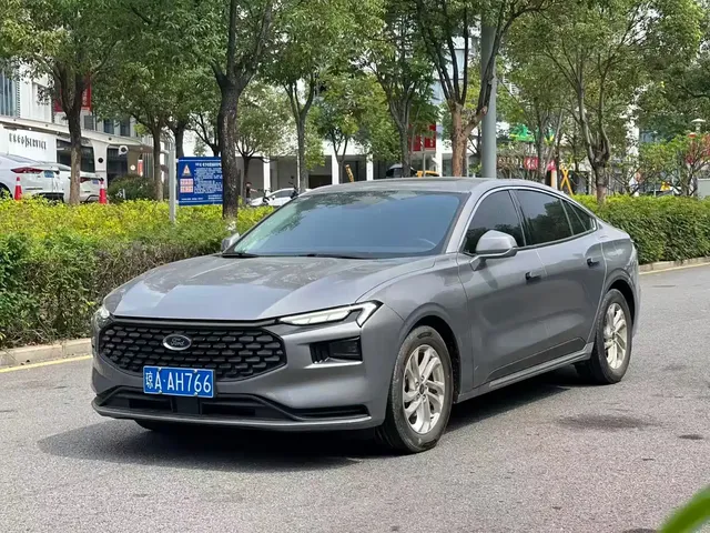 Ford Mondeo 2022 Facelift EcoBoost 245 Luxury