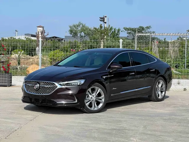 Buick LaCrosse 2022 Avenir First Edition