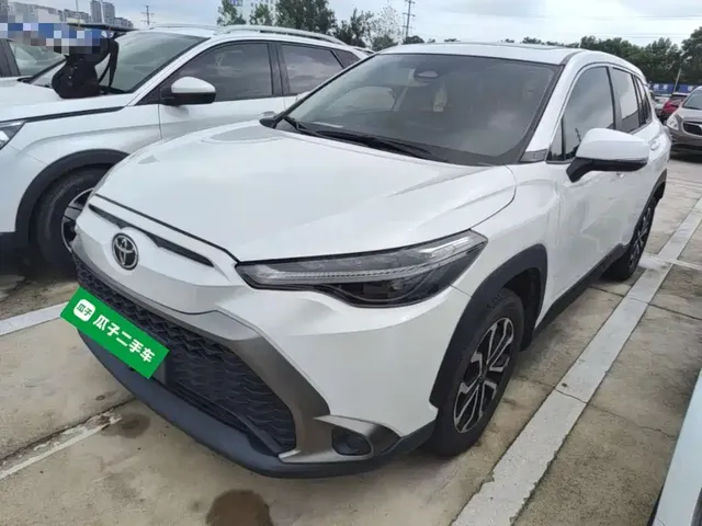 Toyota Frontlander 2023 2.0L CVT Luxury Edition