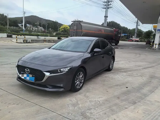 Mazda 3 Axela 2022 Mazda3 2.0L Automatic Sport Edition
