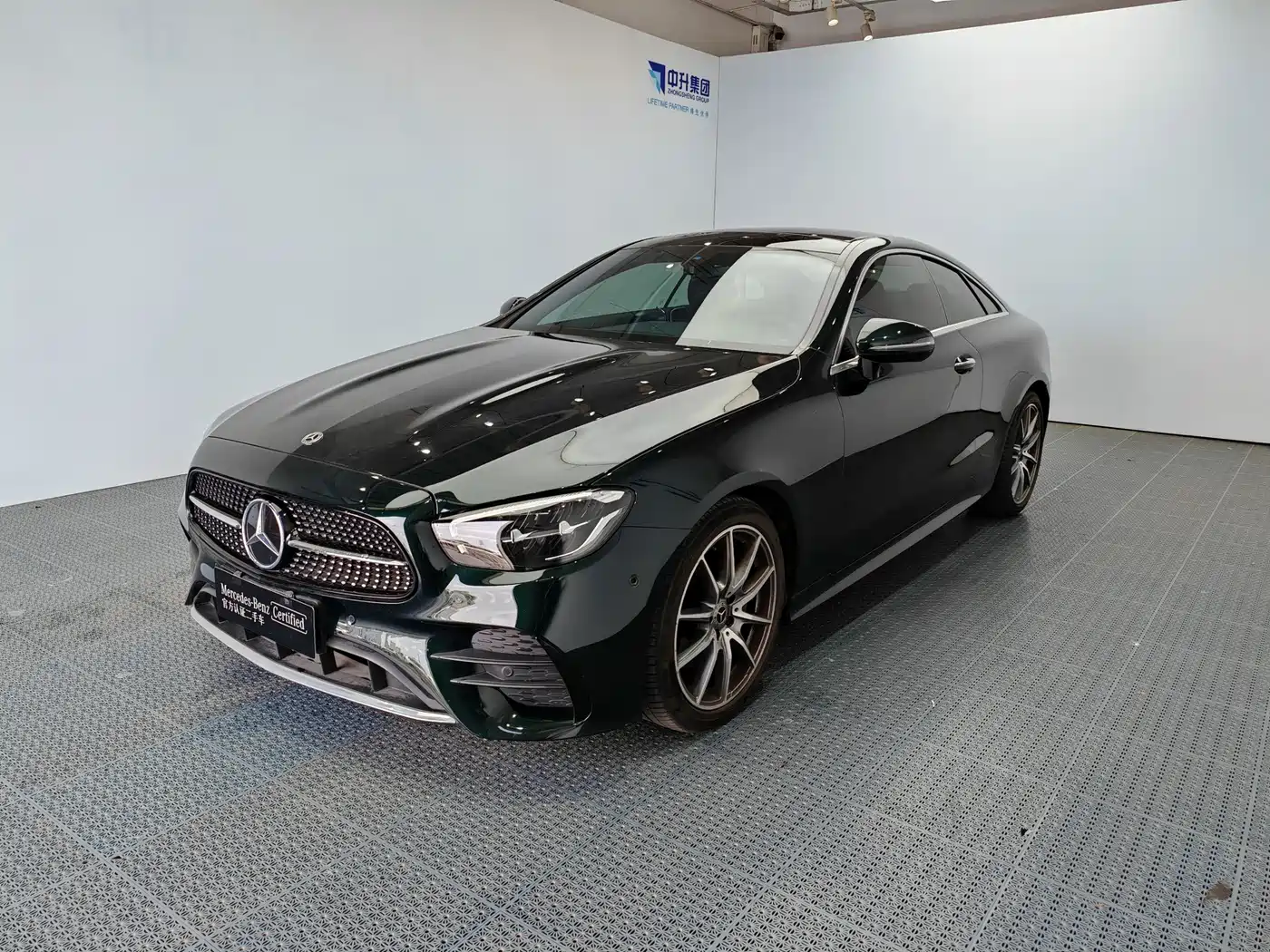 Mercedes-Benz E-Class (Import) 2021 E 260 Coupe