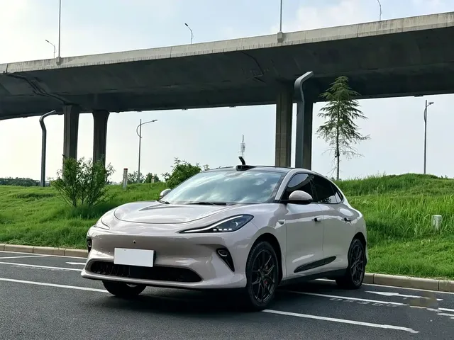 IM Motors IM LS6 2025 Long Range Gecko Smart Comfort Edition