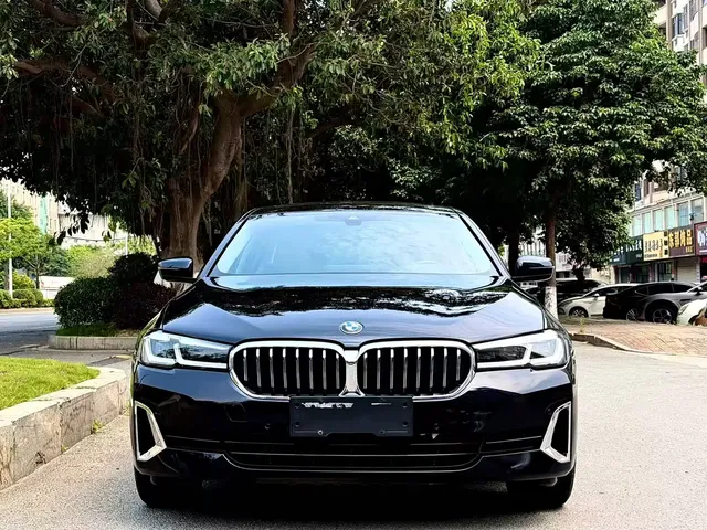 BMW 5 Series 2022 Facelift 530Li Leading M Sport Package