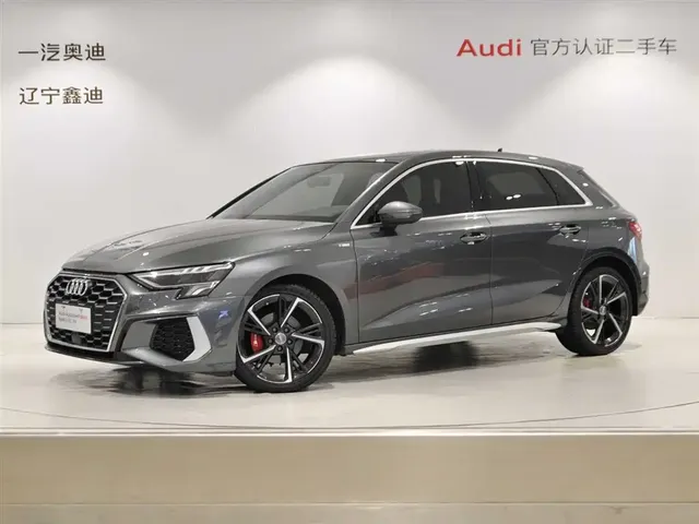 Audi A3 2021 Sportback 35 TFSI Fashion Sport