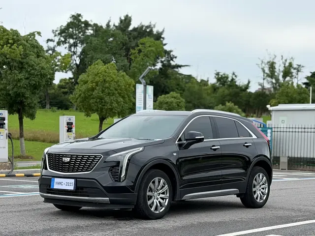 Cadillac XT4 2018 28T FWD Leading Edition