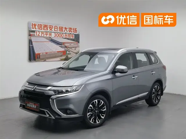 Mitsubishi Outlander 2019 2.4L 4WD Deluxe Edition 5-Seater China VI