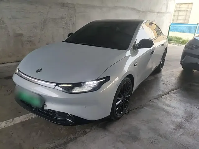 Leapmotor C01 2023 630 AWD Performance Edition