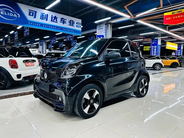 smart fortwo 2018 1.0L 52kW Hardtop Passion Edition China V