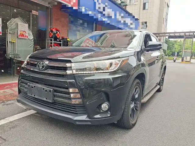 Toyota Highlander 2018 Model 2.0T 4WD Knight Edition 7-Seater China VI