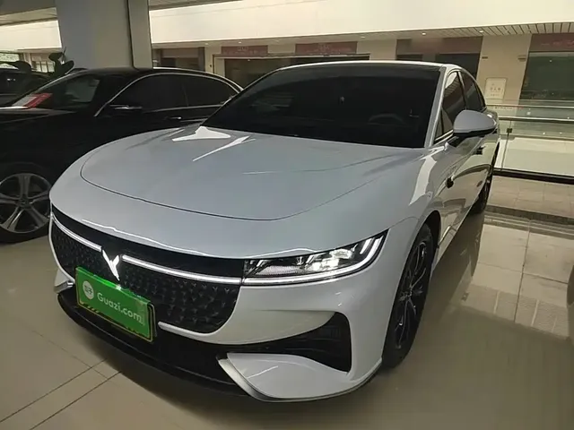Voyah Auto VOYAH Zhuiguang 2024 PHEV AWD Ultra-long Range Executive Edition