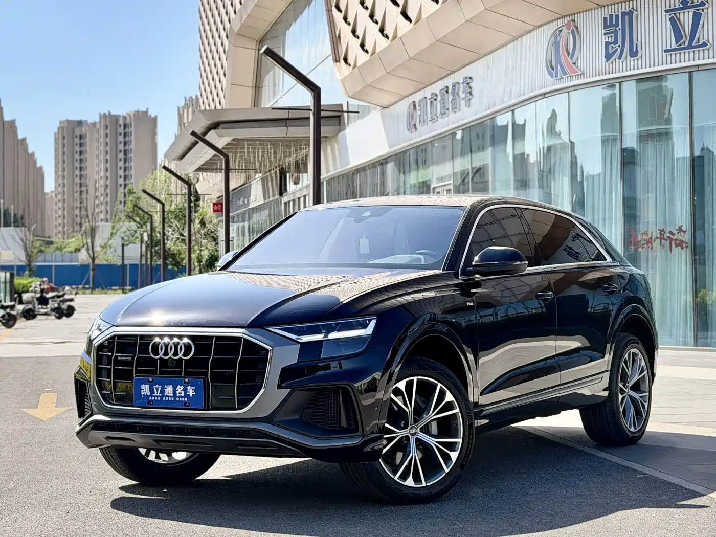 Audi Q8 2021 Model 55 TFSI Luxury Dynamic