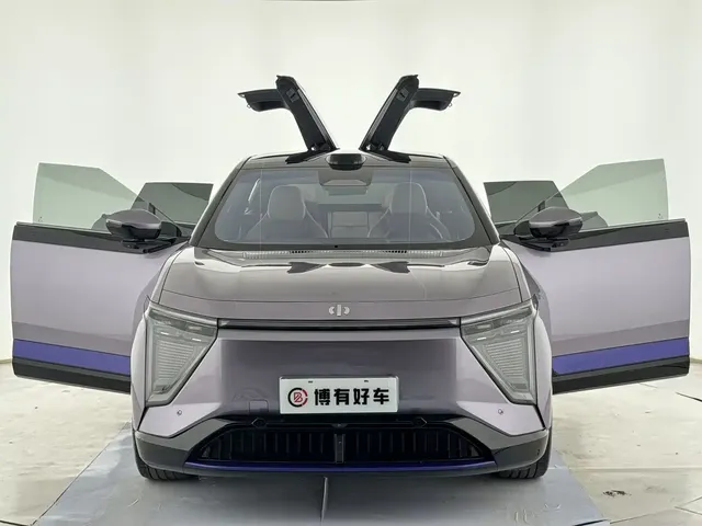 HiPhi Y 2023 810km Long Range Edition