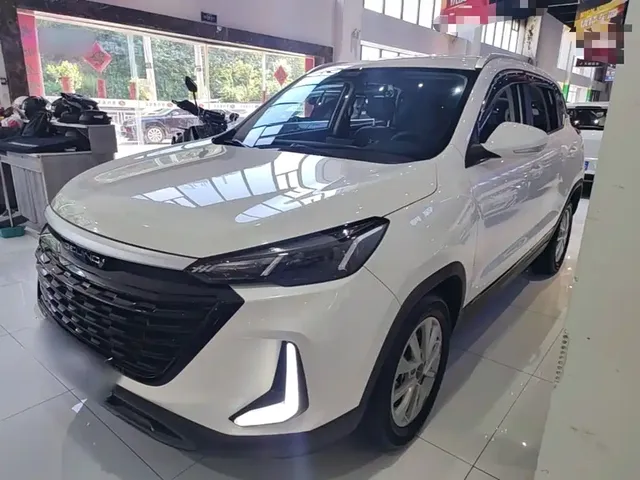 BAIC Beijing X3 2021 1.5T CVT Glory
