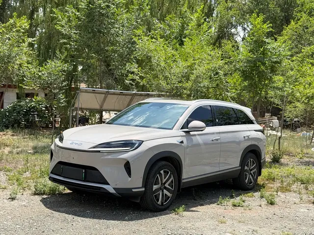 BYD Hai Shi 07 DM-i 2025 150 Pilot+ Edition
