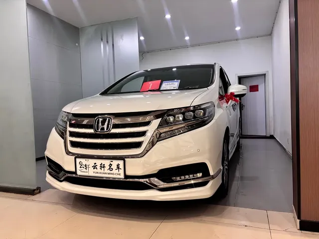 Honda Elysion 2019 2.0L Hybrid Supreme Edition