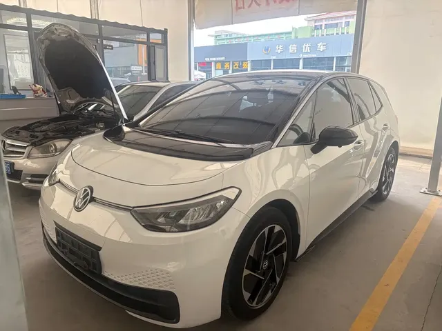 Volkswagen ID.3 2025 Smart Outstanding Edition