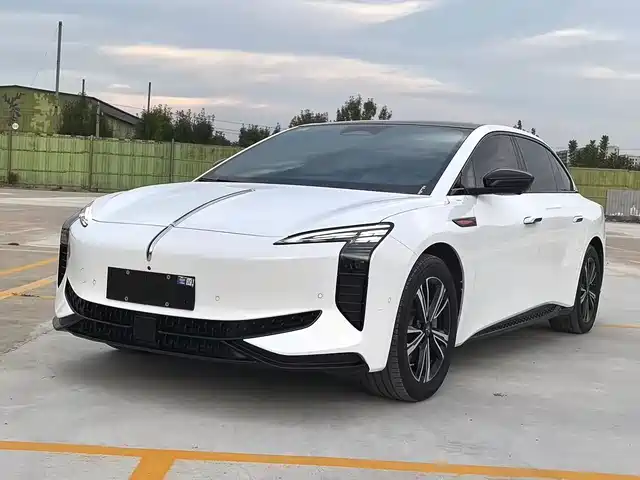 Hongqi EH7 2024 600 Pro