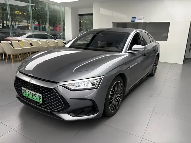 BYD Han 2022 DM-i 121KM Prestige