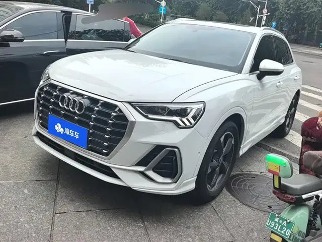 Audi Q3 2022 35 TFSI Fashion Dynamic