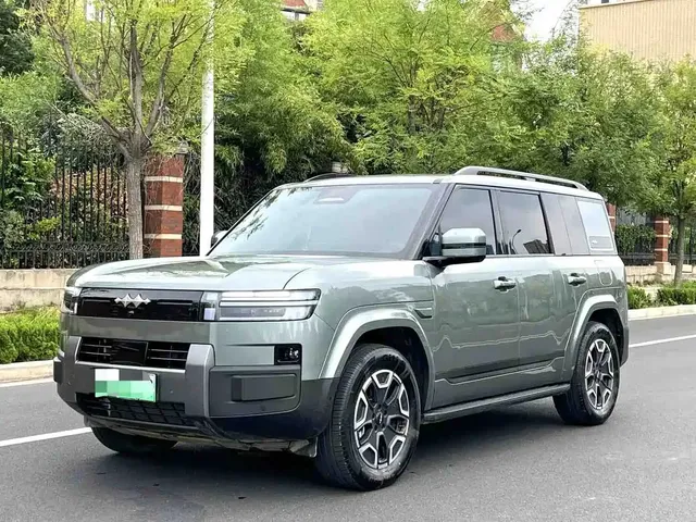 Fang Cheng Bao Titanium 7 2025 200KM Front-Wheel Drive Max Edition