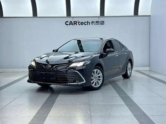 Toyota Camry 2021 2.0G Luxury Edition