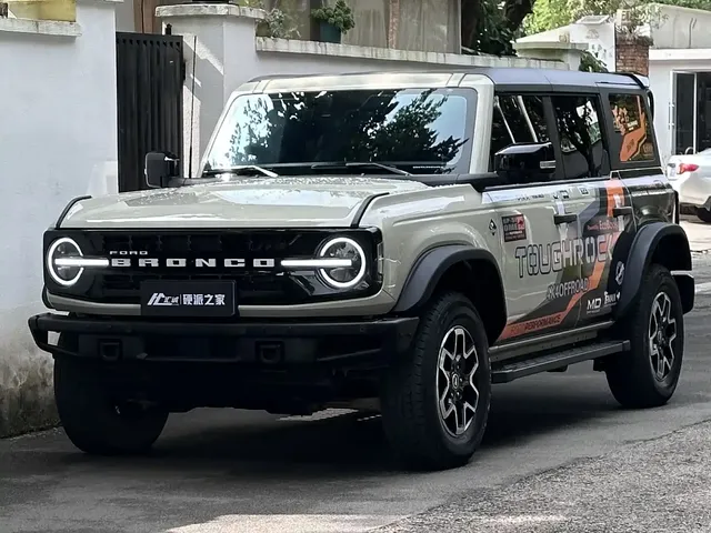 Ford Bronco 2024 2.3T Long Beach