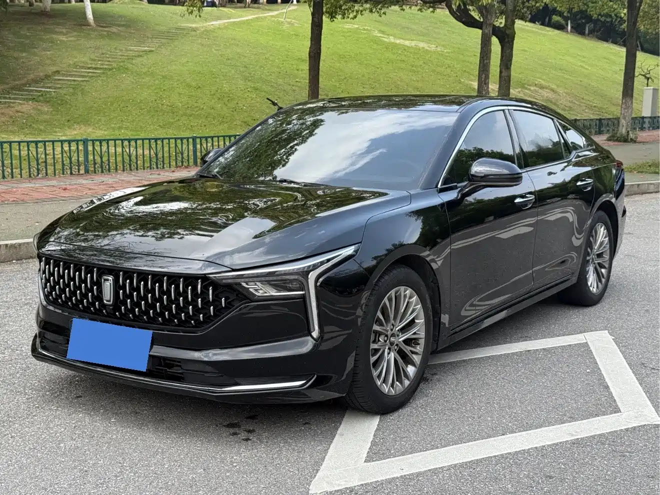 Besturn B70 2023 Model 3rd Gen 1.5T Automatic Joy 70th Anniversary Edition