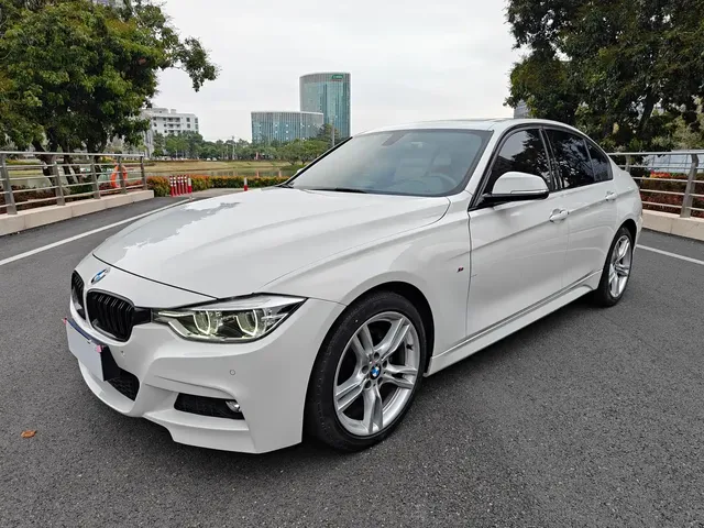 BMW 3 Series 2019 320i M Sport Package