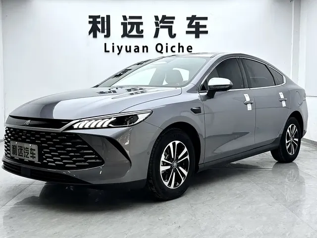 BYD Qin PLUS 2025 DM-i Smart Drive Edition 120KM Surpassing Type