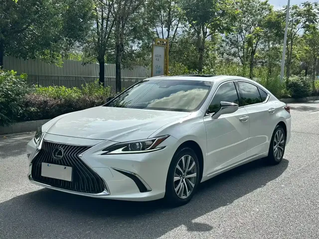 Lexus ES 2021 200 Excellence Edition