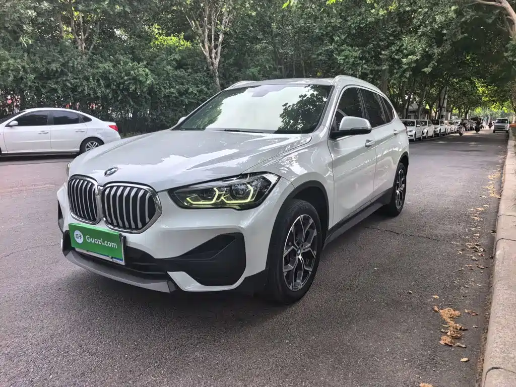BMW X1 2021 sDrive25Li Leading