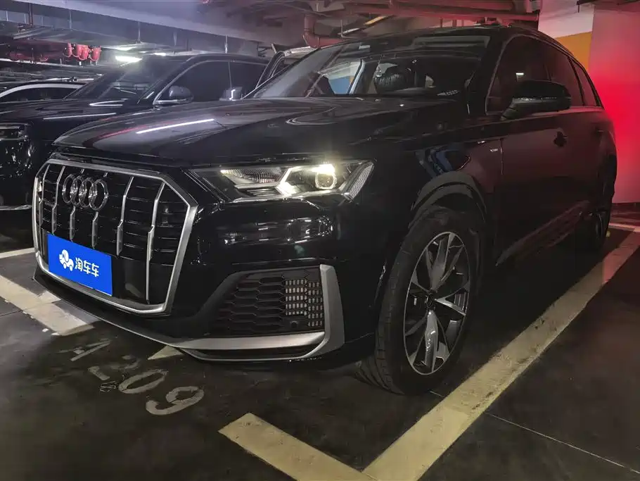 Audi Q7 2022 55 TFSI quattro S line Sport