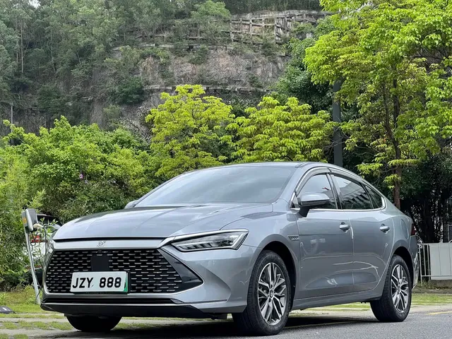BYD Qin PLUS 2021 DM-i 120KM Flagship