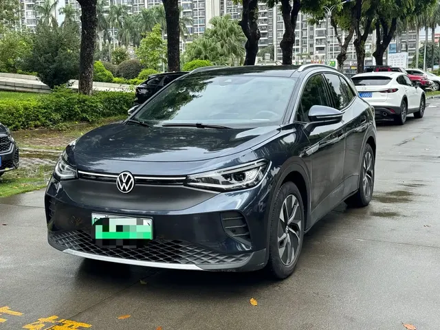 Volkswagen ID.4 CROZZ 2022 Model Year Pure Enjoyment Limited Edition