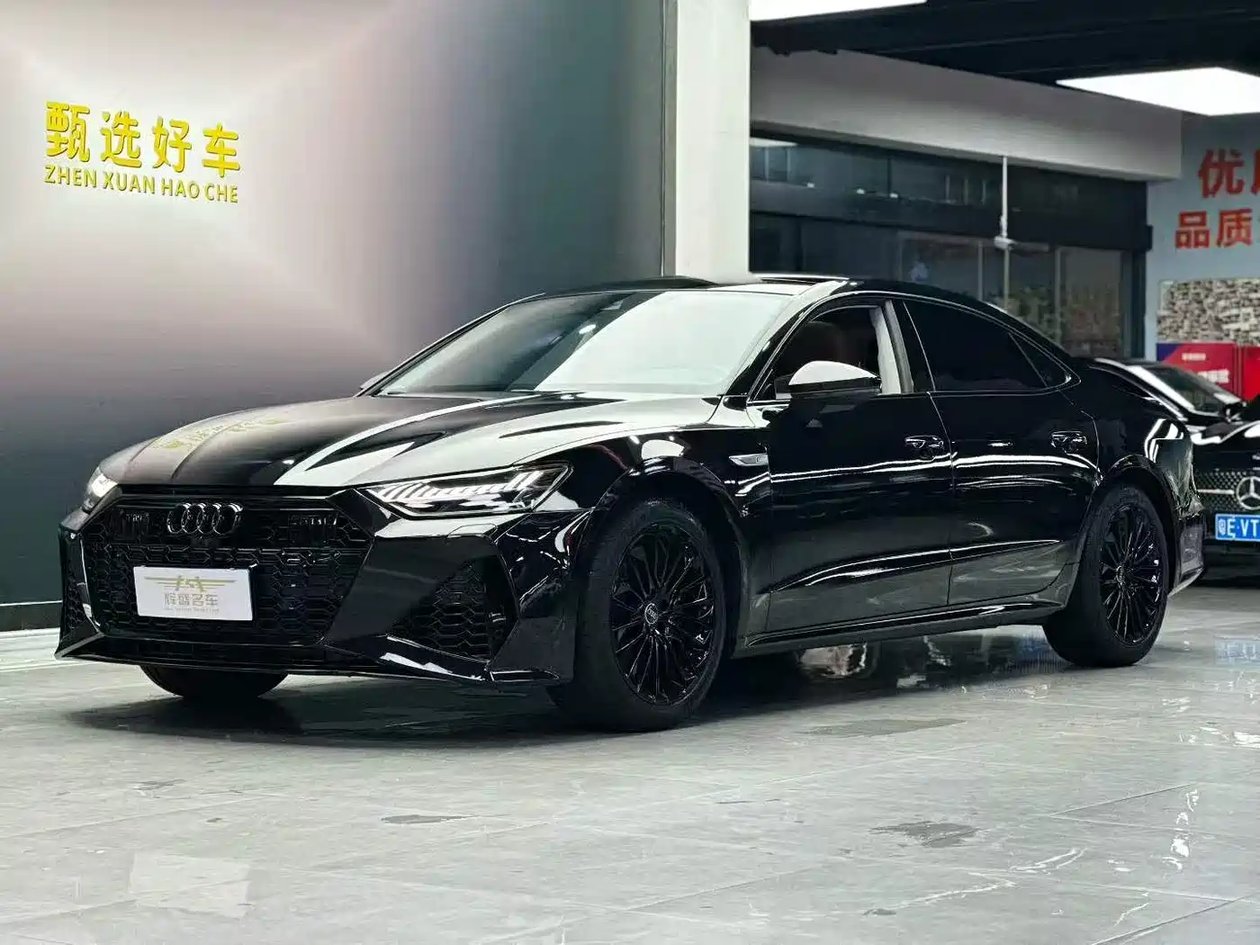 Audi A7L 2025 Model Year 45 TFSI Luxury